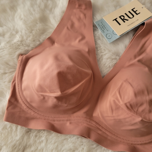TRUE & CO BRAND NEW BODY LIFT V-NECK FULL CUP BRALETTE SIZE S - Picture 9 of 12